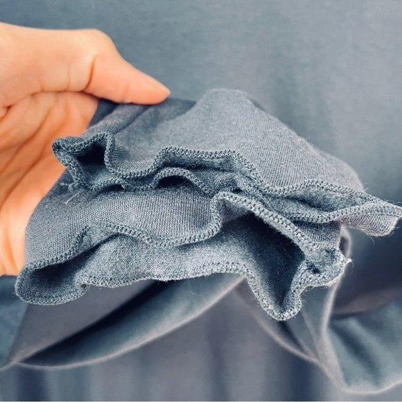 OAK + FORT Blue Lettuce Trim Crop Turtleneck Top Size M - Picture 3 of 5